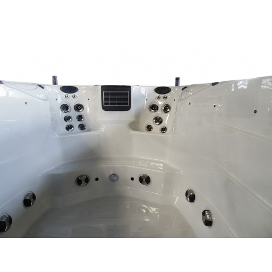 PLAVALNO-MASAŽNI BAZEN PLATINUM SPAS - EROS-