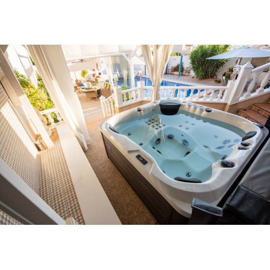 MASAŽNI BAZEN PLATINUM SPAS - HAPPY-