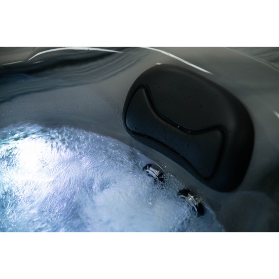 MASAŽNI BAZEN PLATINUM SPAS - REFRESH-