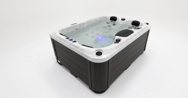 MASAŽNI BAZEN PLATINUM SPAS - TAHITI