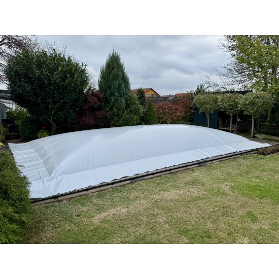 NAPIHLJIVO POKRIVALO ZA ZAŠČITO BAZENA